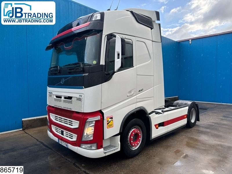 Volvo FH 460 EURO 6, Standairco - Tractor unit: picture 1 Volvo FH 460 EURO 6, Standairco - Tractor unit: picture 1