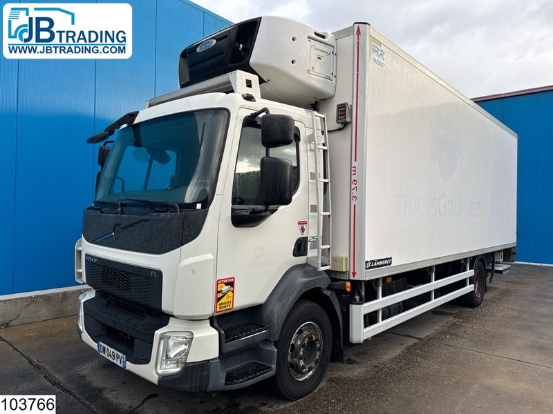 Volvo FL 250 EURO 6, Dhollandia, Carrier, 3 Compartments - Refrigerator truck: picture 1 Volvo FL 250 EURO 6, Dhollandia, Carrier, 3 Compartments - Refrigerator truck: picture 1