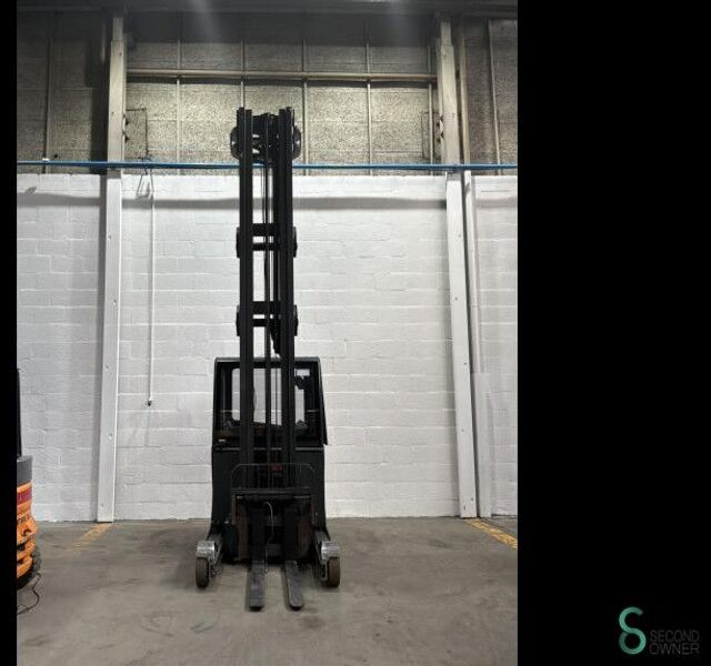 Linde R20HD - Reach truck: picture 3 Linde R20HD - Reach truck: picture 3