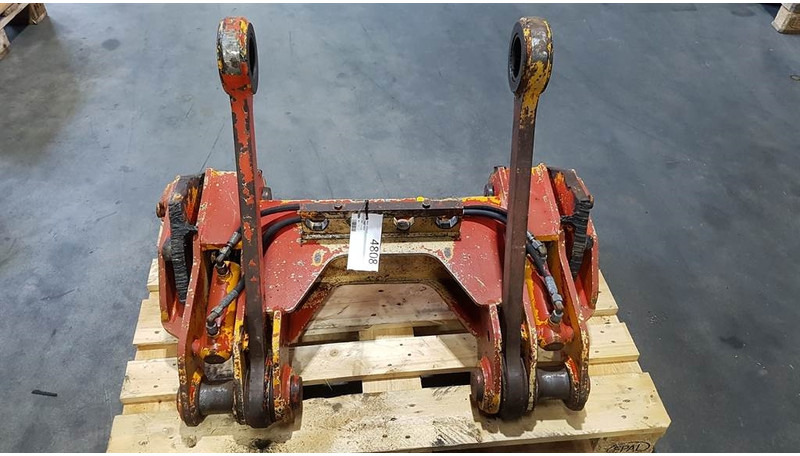 Ahlmann AZ 12 - Quick coupler/Schnellwechsler/Snelwissel - Quick coupler: picture 1 Ahlmann AZ 12 - Quick coupler/Schnellwechsler/Snelwissel - Quick coupler: picture 1