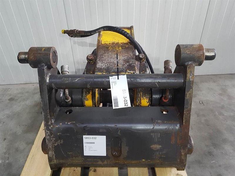 Ahlmann AZ 90 TELE - Quick coupler/Schnellwechsler - Quick coupler: picture 1 Ahlmann AZ 90 TELE - Quick coupler/Schnellwechsler - Quick coupler: picture 1