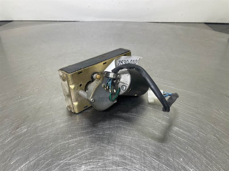 Ahlmann AZ6-4197706A-OSLV 9900153-Wiper motor/Wischermotor - Electrical system for Construction machinery: picture 4 Ahlmann AZ6-4197706A-OSLV 9900153-Wiper motor/Wischermotor - Electrical system for Construction machinery: picture 4