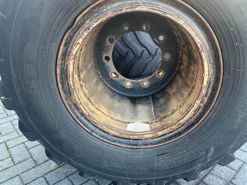 Alliance 48x31.00-20 NHS - Flotation 331 - Tire/Reifen/Band - Wheels and tires for Construction machinery: picture 5 Alliance 48x31.00-20 NHS - Flotation 331 - Tire/Reifen/Band - Wheels and tires for Construction machinery: picture 5