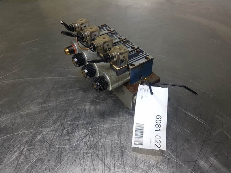Bosch 081WV06P1V10 - Zeppelin ZM 15 - Valve - Hydraulics: picture 1 Bosch 081WV06P1V10 - Zeppelin ZM 15 - Valve - Hydraulics: picture 1