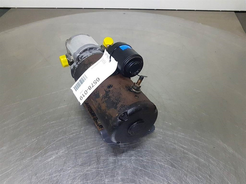 Case 621D-2200943-Haldex-Compact-/steering unit - Hydraulics for Construction machinery: picture 2 Case 621D-2200943-Haldex-Compact-/steering unit - Hydraulics for Construction machinery: picture 2