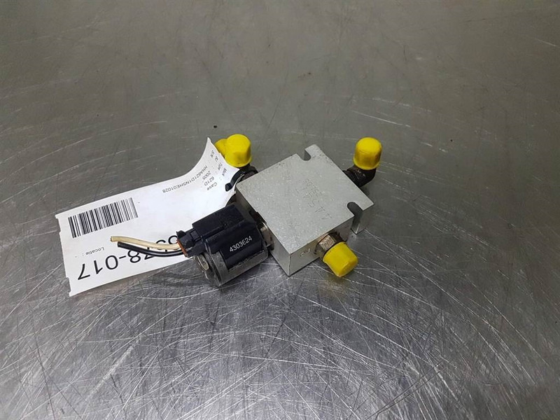 Case 621D-CNH 445471A1-Valve/Ventile/Ventiel - Hydraulics for Construction machinery: picture 2 Case 621D-CNH 445471A1-Valve/Ventile/Ventiel - Hydraulics for Construction machinery: picture 2