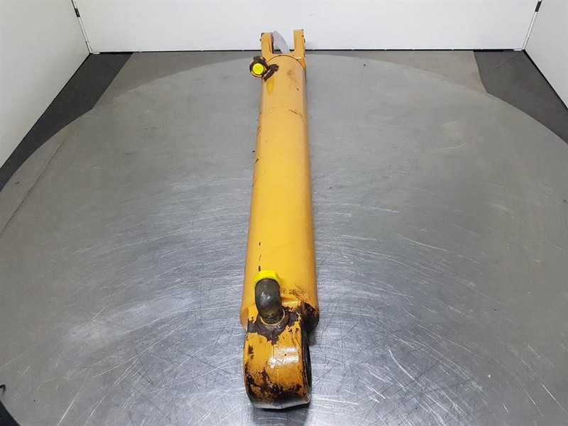 Case 621D - Lifting cylinder/Hubzylinder/Hefcilinder - Hydraulics for Construction machinery: picture 3 Case 621D - Lifting cylinder/Hubzylinder/Hefcilinder - Hydraulics for Construction machinery: picture 3