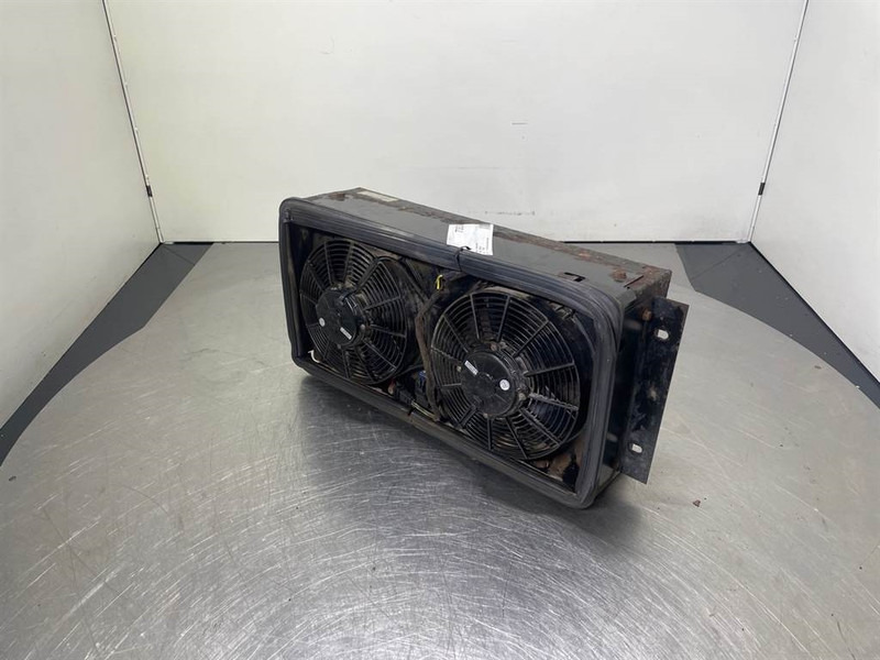 Cat 924G-199-7041-Airco condenser/Klimakondensator - Frame/ Chassis for Construction machinery: picture 1 Cat 924G-199-7041-Airco condenser/Klimakondensator - Frame/ Chassis for Construction machinery: picture 1