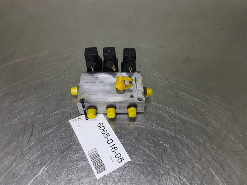 Comatrol 89.02.236.1.9 - Valve/Ventile/Ventiel - Hydraulics for Construction machinery: picture 2 Comatrol 89.02.236.1.9 - Valve/Ventile/Ventiel - Hydraulics for Construction machinery: picture 2