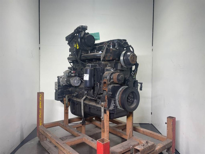 Cummins QSB6.7 - Engine/Motor - Engine for Construction machinery: picture 3 Cummins QSB6.7 - Engine/Motor - Engine for Construction machinery: picture 3