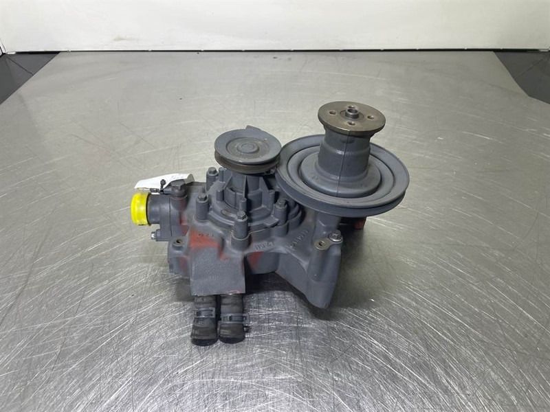Deutz 04300291 - Coolant pump/Kühlmittelpumpe/Waterpomp - Engine for Construction machinery: picture 1 Deutz 04300291 - Coolant pump/Kühlmittelpumpe/Waterpomp - Engine for Construction machinery: picture 1