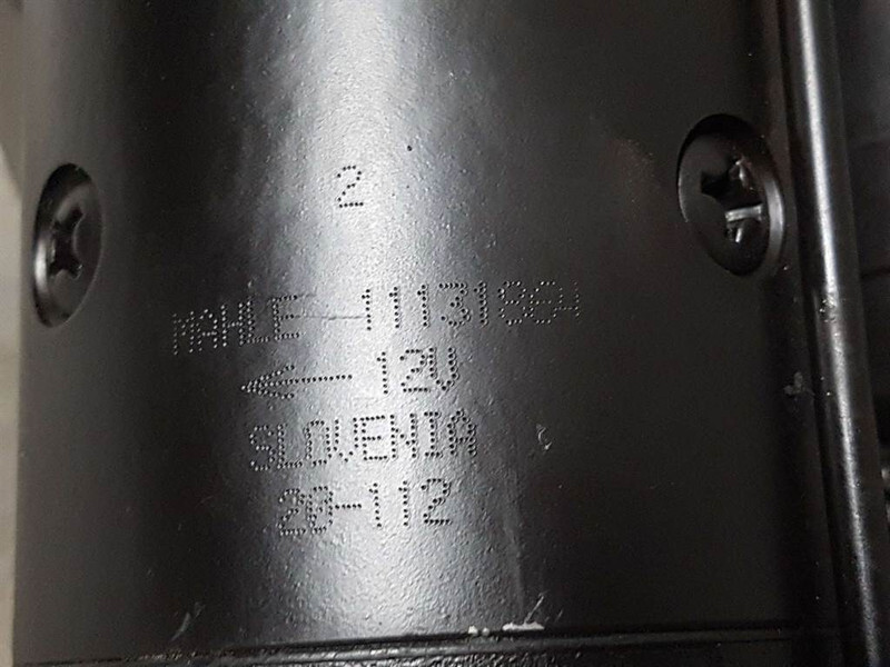 Deutz 12V 9T 4,0KW - Starter/Anlasser/Startmotor - Engine for Construction machinery: picture 5 Deutz 12V 9T 4,0KW - Starter/Anlasser/Startmotor - Engine for Construction machinery: picture 5
