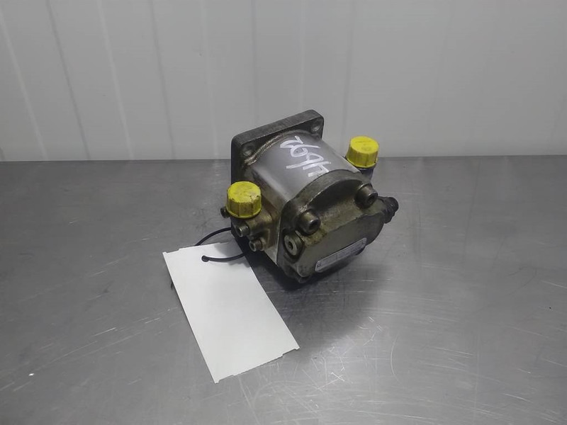 HALDEX - Barnes WM9A1-08-R-7-M-150-EXR-E193 - Gearpump - Hydraulics: picture 2 HALDEX - Barnes WM9A1-08-R-7-M-150-EXR-E193 - Gearpump - Hydraulics: picture 2