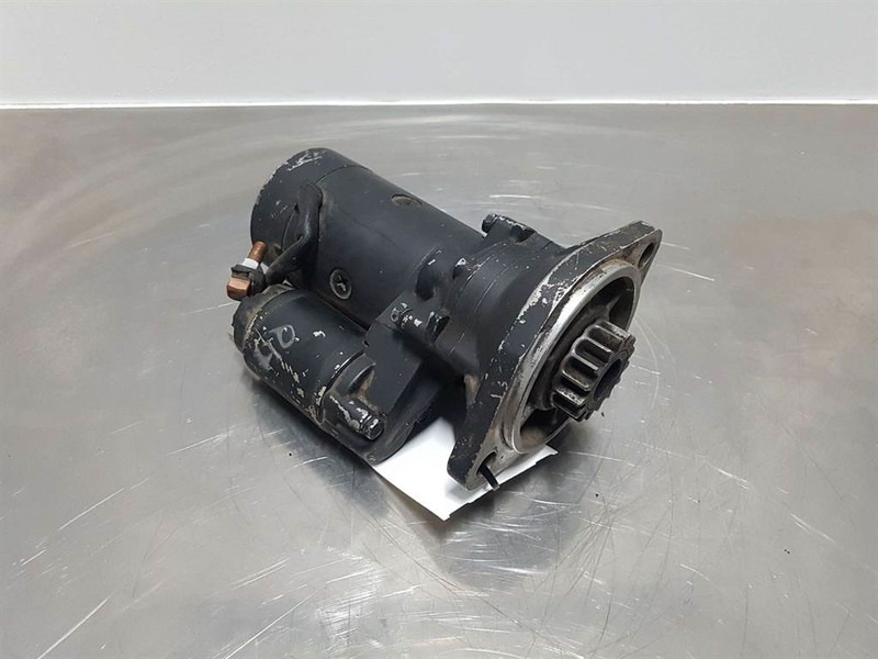 Hitachi 12V 15T 2,5KW - Starter/Anlasser/Startmotor - Engine for Construction machinery: picture 1 Hitachi 12V 15T 2,5KW - Starter/Anlasser/Startmotor - Engine for Construction machinery: picture 1