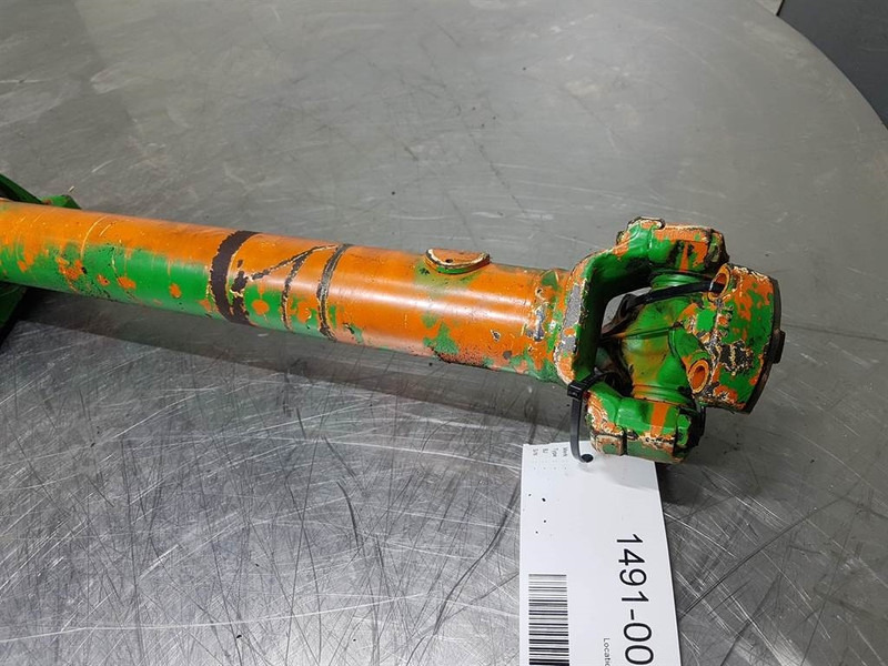 Hitachi W110A - Propshaft/Gelenkwelle/Cardanas - Axle and parts for Construction machinery: picture 2 Hitachi W110A - Propshaft/Gelenkwelle/Cardanas - Axle and parts for Construction machinery: picture 2