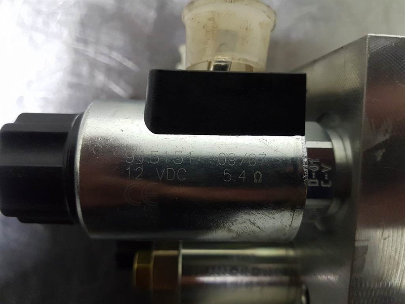 Hydac -Flutec 3122318-Valve/Ventile/Ventiel - Hydraulics for Construction machinery: picture 5 Hydac -Flutec 3122318-Valve/Ventile/Ventiel - Hydraulics for Construction machinery: picture 5