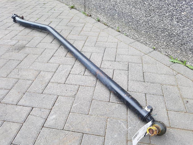 Liebherr L514 - 10042246 - Tie rod/Spurstange/Stuurstang - Axle and parts for Construction machinery: picture 3 Liebherr L514 - 10042246 - Tie rod/Spurstange/Stuurstang - Axle and parts for Construction machinery: picture 3