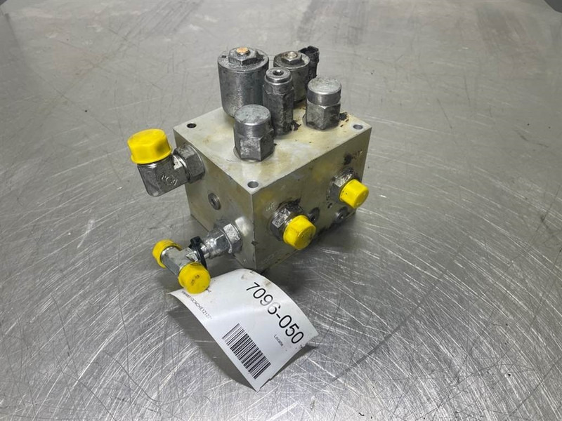 New Holland W110C-CNH 8500565-Valve/Ventile/Ventiel - Hydraulics for Construction machinery: picture 1 New Holland W110C-CNH 8500565-Valve/Ventile/Ventiel - Hydraulics for Construction machinery: picture 1