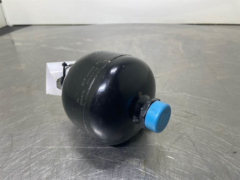 O & K L25.5-075-1315-053-611-Accumulator/Hydrospeicher - Hydraulics for Construction machinery: picture 3 O & K L25.5-075-1315-053-611-Accumulator/Hydrospeicher - Hydraulics for Construction machinery: picture 3