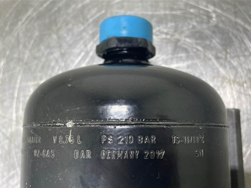 O & K L25.5-075-1315-053-611-Accumulator/Hydrospeicher - Hydraulics for Construction machinery: picture 5 O & K L25.5-075-1315-053-611-Accumulator/Hydrospeicher - Hydraulics for Construction machinery: picture 5