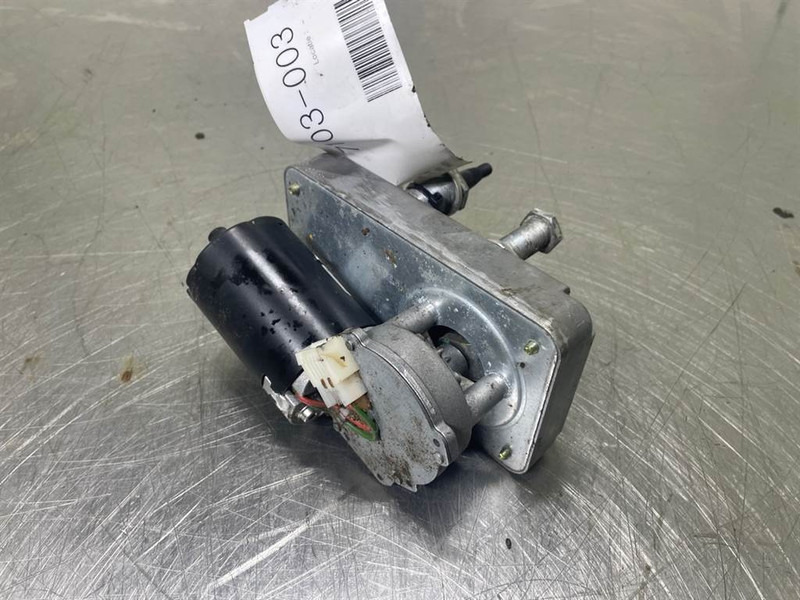 O & K L25.5-Valeo 150.743-24V-Wiper motor/Wischermotor - Electrical system for Construction machinery: picture 2 O & K L25.5-Valeo 150.743-24V-Wiper motor/Wischermotor - Electrical system for Construction machinery: picture 2