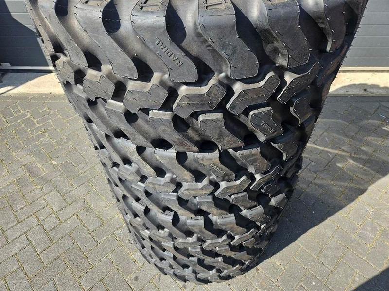 SWT 405/70R20 (16.0/70R20) *NEW* - Tire/Reifen/Band - Wheels and tires for Construction machinery: picture 3 SWT 405/70R20 (16.0/70R20) *NEW* - Tire/Reifen/Band - Wheels and tires for Construction machinery: picture 3