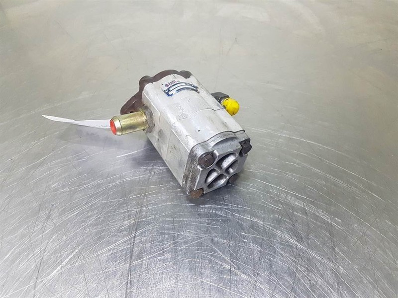 Sauer Danfoss C10.3/5.6L - Gearpump/Zahnradpumpe/Tandwielpomp - Hydraulics for Construction machinery: picture 3 Sauer Danfoss C10.3/5.6L - Gearpump/Zahnradpumpe/Tandwielpomp - Hydraulics for Construction machinery: picture 3