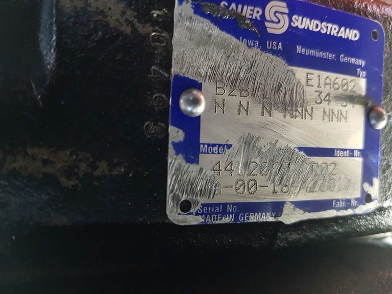 Sauer Sundstrand 42L41DE1A602B2B - Drive pump/Fahr - Hydraulics: picture 3 Sauer Sundstrand 42L41DE1A602B2B - Drive pump/Fahr - Hydraulics: picture 3