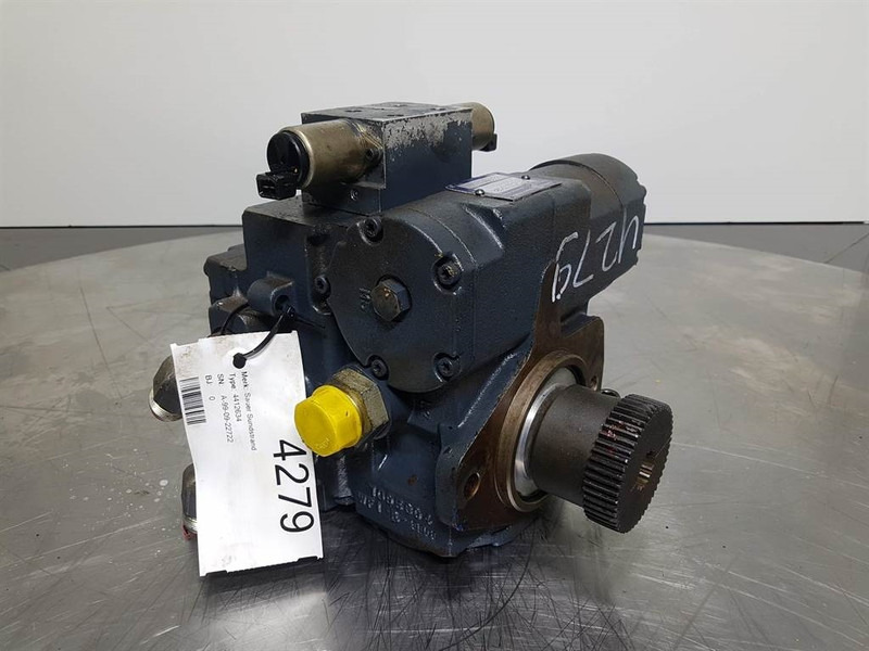Sauer Sundstrand 42R41DG1A172J2C - Kramer - Pump - Hydraulics: picture 1 Sauer Sundstrand 42R41DG1A172J2C - Kramer - Pump - Hydraulics: picture 1
