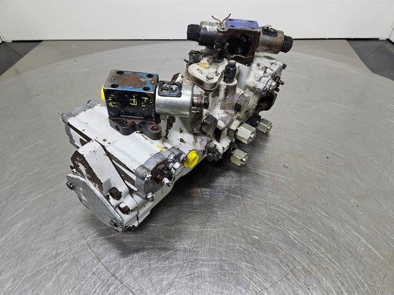 Sauer Sundstrand -7090202-Tandem pump/Fahrpumpe/Ri - Hydraulics for Construction machinery: picture 4 Sauer Sundstrand -7090202-Tandem pump/Fahrpumpe/Ri - Hydraulics for Construction machinery: picture 4
