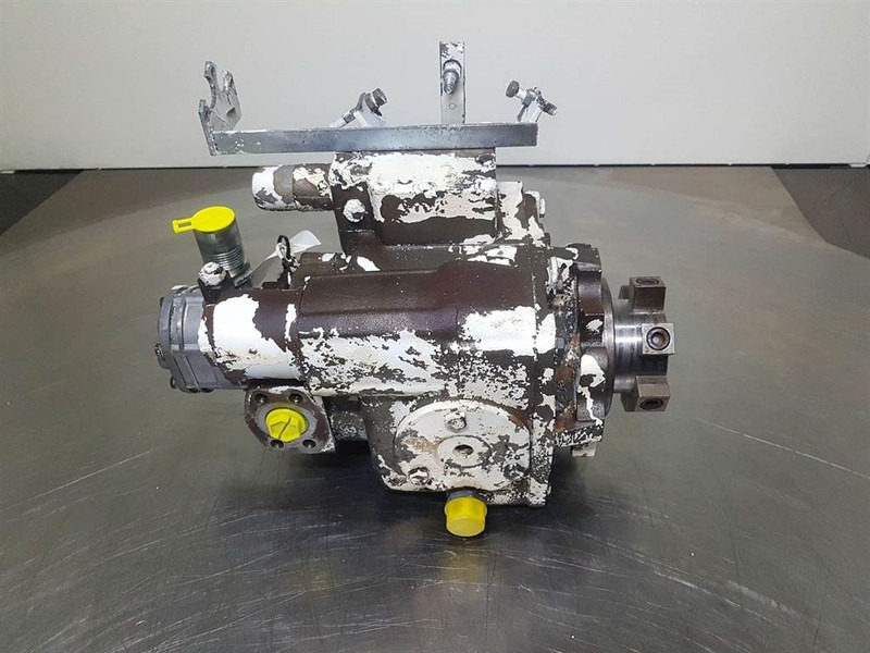 Sauer Sundstrand SPV2/070-R6Z-PS183-Drive pump/Fah - Hydraulics for Construction machinery: picture 1 Sauer Sundstrand SPV2/070-R6Z-PS183-Drive pump/Fah - Hydraulics for Construction machinery: picture 1