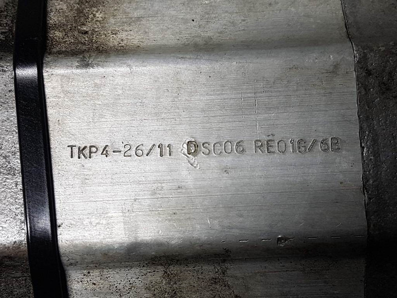 Sauer Sundstrand TKP4-26/11DSC06RE01G/6B - Gearpum - Hydraulics for Construction machinery: picture 4 Sauer Sundstrand TKP4-26/11DSC06RE01G/6B - Gearpum - Hydraulics for Construction machinery: picture 4