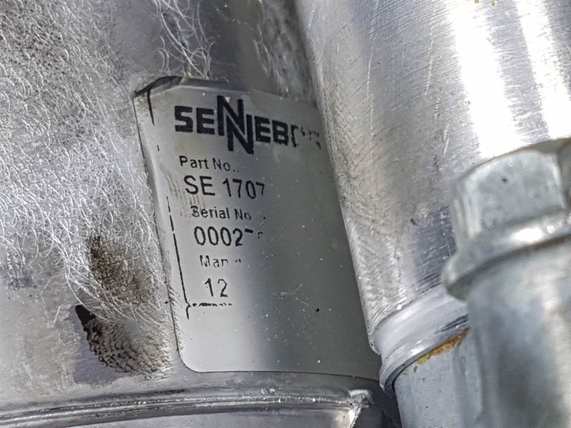 Sennebogen 818-SE1717-Fuel filter/Kraftstofffilter - Engine and parts for Construction machinery: picture 4 Sennebogen 818-SE1717-Fuel filter/Kraftstofffilter - Engine and parts for Construction machinery: picture 4