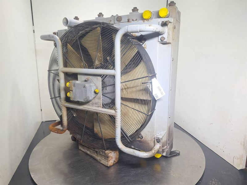 Sennebogen 835E-160588-Cooler/Kühler/Koeler - Engine for Construction machinery: picture 3 Sennebogen 835E-160588-Cooler/Kühler/Koeler - Engine for Construction machinery: picture 3