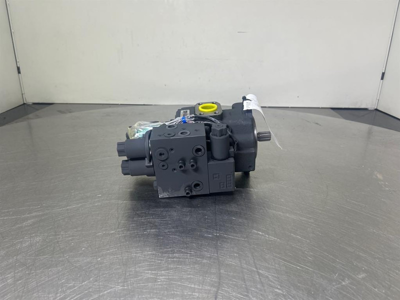 Terex/Yanmar -Nachi PVD-0B-18BP-A8G5-5194C-Load se - Hydraulics for Construction machinery: picture 1 Terex/Yanmar -Nachi PVD-0B-18BP-A8G5-5194C-Load se - Hydraulics for Construction machinery: picture 1
