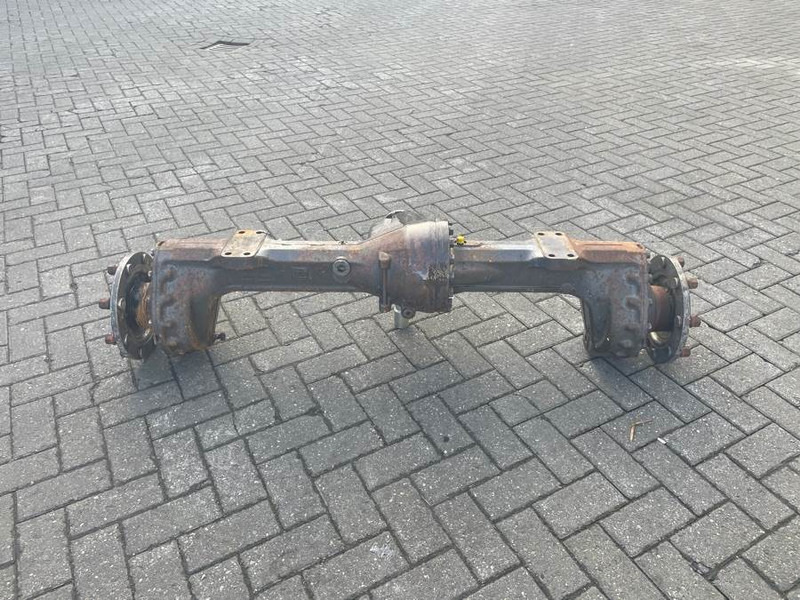 Volvo L30B-Z/X-411306793-ZF AV-230-Axle/Achse/As - Axle and parts for Construction machinery: picture 4 Volvo L30B-Z/X-411306793-ZF AV-230-Axle/Achse/As - Axle and parts for Construction machinery: picture 4