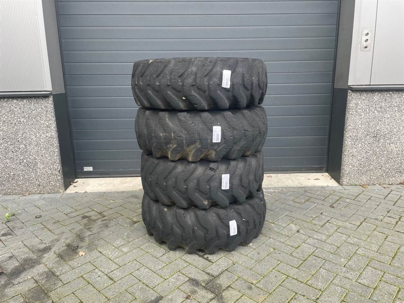Volvo L30D-Firestone 12.5-20-Tire/Reifen/Band - Wheels and tires for Construction machinery: picture 2 Volvo L30D-Firestone 12.5-20-Tire/Reifen/Band - Wheels and tires for Construction machinery: picture 2