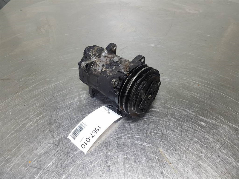 Volvo -Sanden SD7H15-Compressor/Kompressor/Aircopomp - A/C compressor for Construction machinery: picture 1 Volvo -Sanden SD7H15-Compressor/Kompressor/Aircopomp - A/C compressor for Construction machinery: picture 1