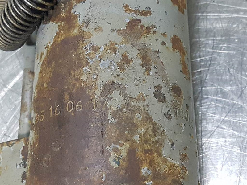 Yanmar 172484-72700 - Cylinder/Zylinder/Cilinder - Hydraulics for Construction machinery: picture 4 Yanmar 172484-72700 - Cylinder/Zylinder/Cilinder - Hydraulics for Construction machinery: picture 4