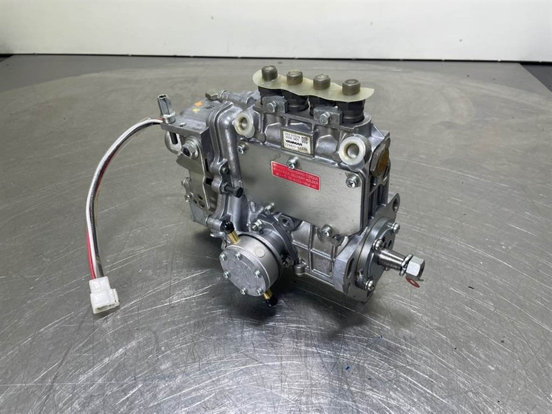 Yanmar 4TNE88-NSW-Fuel pump/Kraftstoffpumpe/Brandstofpomp - Engine for Construction machinery: picture 1 Yanmar 4TNE88-NSW-Fuel pump/Kraftstoffpumpe/Brandstofpomp - Engine for Construction machinery: picture 1