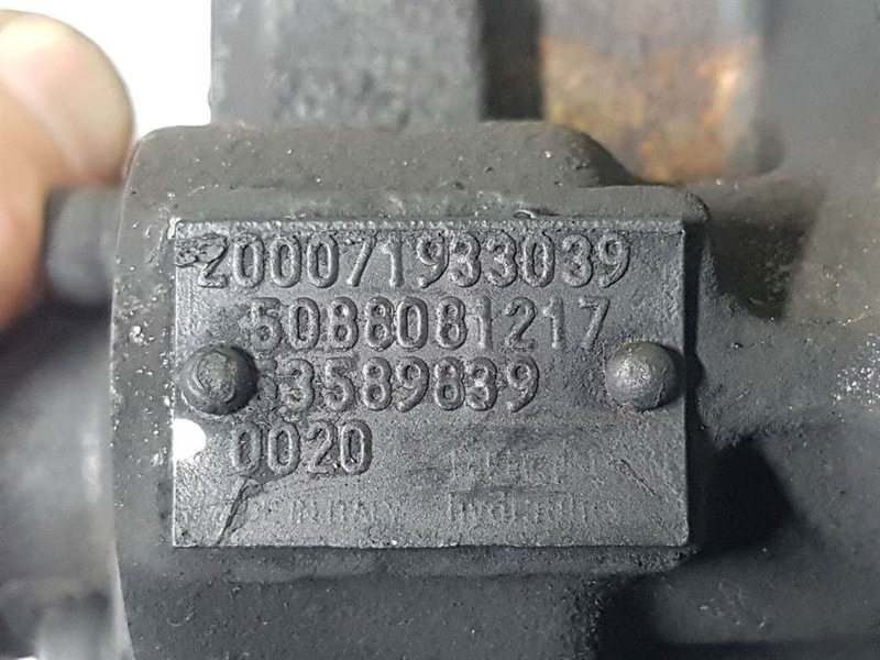 Yanmar V70 Speeder-5088081217-Valve/Ventile/Ventiel - Hydraulics for Construction machinery: picture 5 Yanmar V70 Speeder-5088081217-Valve/Ventile/Ventiel - Hydraulics for Construction machinery: picture 5