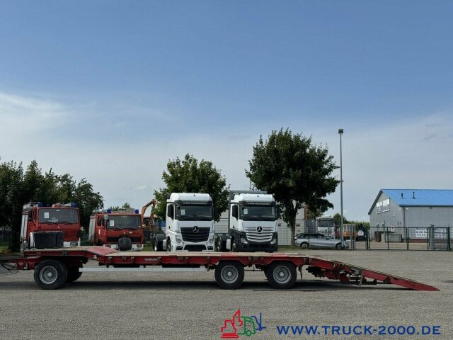 Goldhofer TU3-24/80 3 Achsen Verbreiterung bis 3m ABS/ EBS - Low loader trailer: picture 2 Goldhofer TU3-24/80 3 Achsen Verbreiterung bis 3m ABS/ EBS - Low loader trailer: picture 2