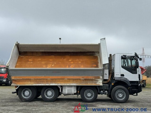 Iveco 340T50 Trakker 8x4 Bordmatik Links/Rechts/Hinten - Tipper: picture 2 Iveco 340T50 Trakker 8x4 Bordmatik Links/Rechts/Hinten - Tipper: picture 2