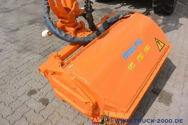 JCB Fastrac 4x4 inklusive Mulag Front u. Heck Mäher - Municipal tractor, Boom mower: picture 3 JCB Fastrac 4x4 inklusive Mulag Front u. Heck Mäher - Municipal tractor, Boom mower: picture 3