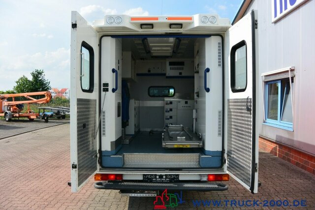Mercedes-Benz Sprinter 516 Fahrtec RTW Retarder Air Suspension - Ambulance: picture 2 Mercedes-Benz Sprinter 516 Fahrtec RTW Retarder Air Suspension - Ambulance: picture 2