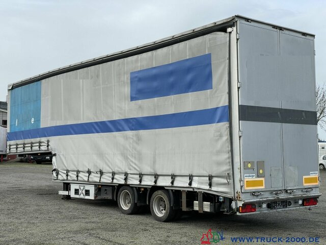 Meusburger Spezialtieflader Geschlossen "Stapler-Maschinen" - Low loader semi-trailer: picture 1 Meusburger Spezialtieflader Geschlossen "Stapler-Maschinen" - Low loader semi-trailer: picture 1