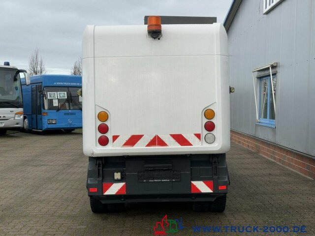 Ravo 540 3 Besensystem Sweeper + Sprühen 50 Km/h - Road sweeper: picture 4 Ravo 540 3 Besensystem Sweeper + Sprühen 50 Km/h - Road sweeper: picture 4