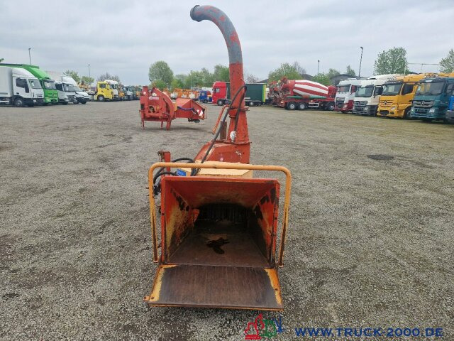 Unimog Dücker HF 760 Holz Häcksler Schredder Zapfwelle - Wood chipper: picture 5 Unimog Dücker HF 760 Holz Häcksler Schredder Zapfwelle - Wood chipper: picture 5