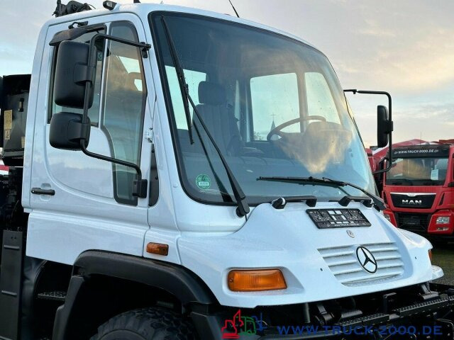 Unimog U 300 4x4 Hiab Kran Fernbedienung Nur 78.144 Km - Dropside/ Flatbed truck, Crane truck: picture 5 Unimog U 300 4x4 Hiab Kran Fernbedienung Nur 78.144 Km - Dropside/ Flatbed truck, Crane truck: picture 5
