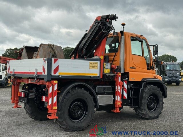 Dropside/ Flatbed truck, Crane truck Unimog U400 4x4 PK9001 5.+6.Steuerkreis Zapfwelle 286PS: picture 8